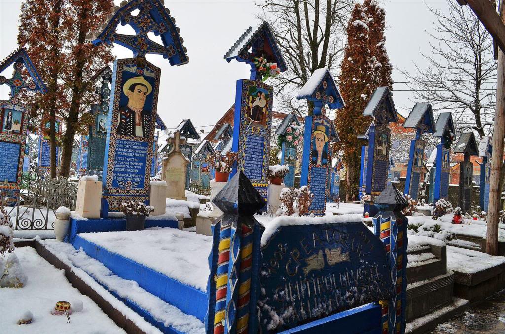 Веселое кладбище румыния фото